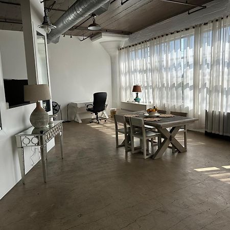 Dt Airy Loft Apartment Лос Анджелис Екстериор снимка